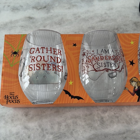 Disney Hocus Pocus Set of 4 Stemless Glasses NWT - Picture 8 of 11